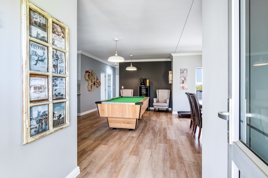 3 Bedroom Property for Sale in Pinehurst Western Cape